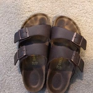 Birkenstocks unisex size 37 (women’s 7)